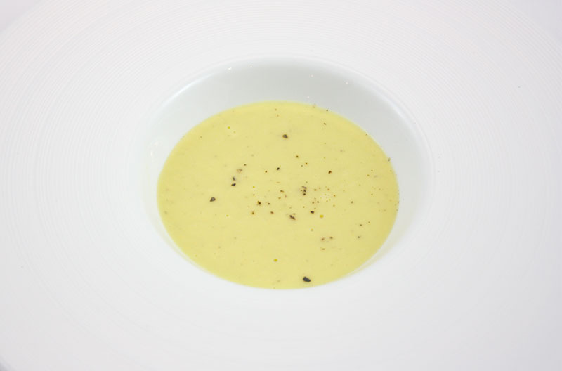 旬の料理８月：とうもろこしのポタージュ
